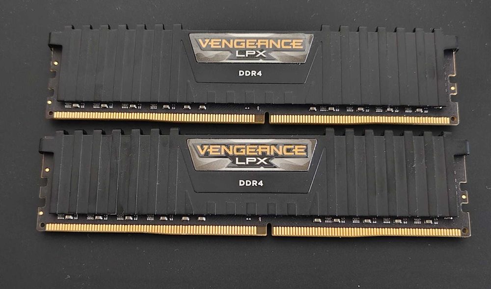 Memorie DDR4 PC Corsair Vengeance 2 x 32Gb (64Gb) Dual Channel Desktop