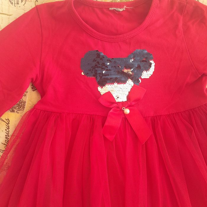 Детска рокля червена