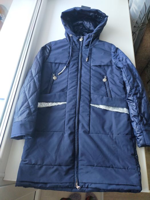 Куртка демиссезон на девочку