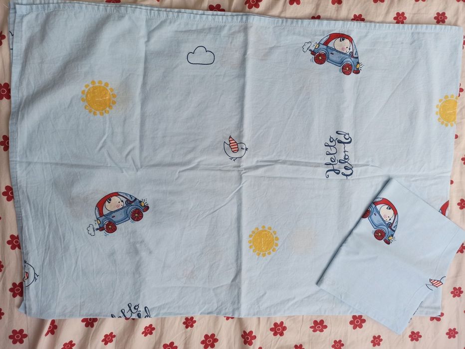 Două seturi de pat  bebeluși noi