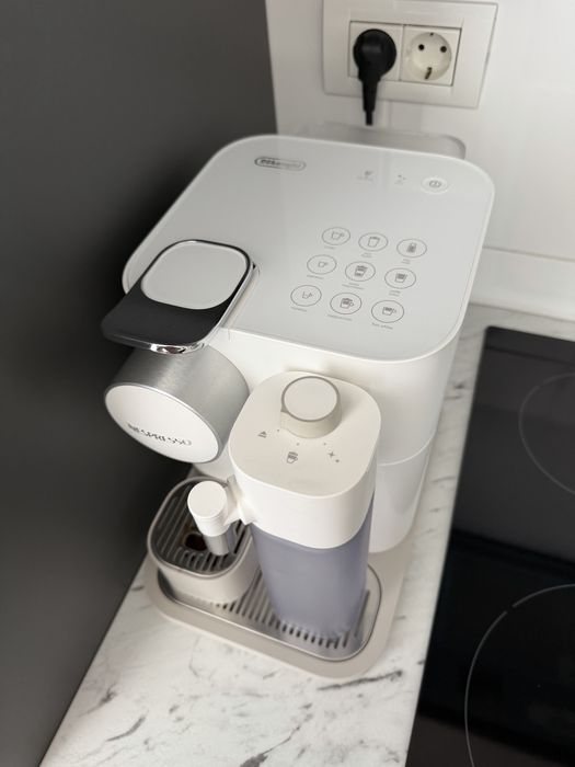 Nespresso Lattissima One cu Sistem Lapte – Stare Perfectă