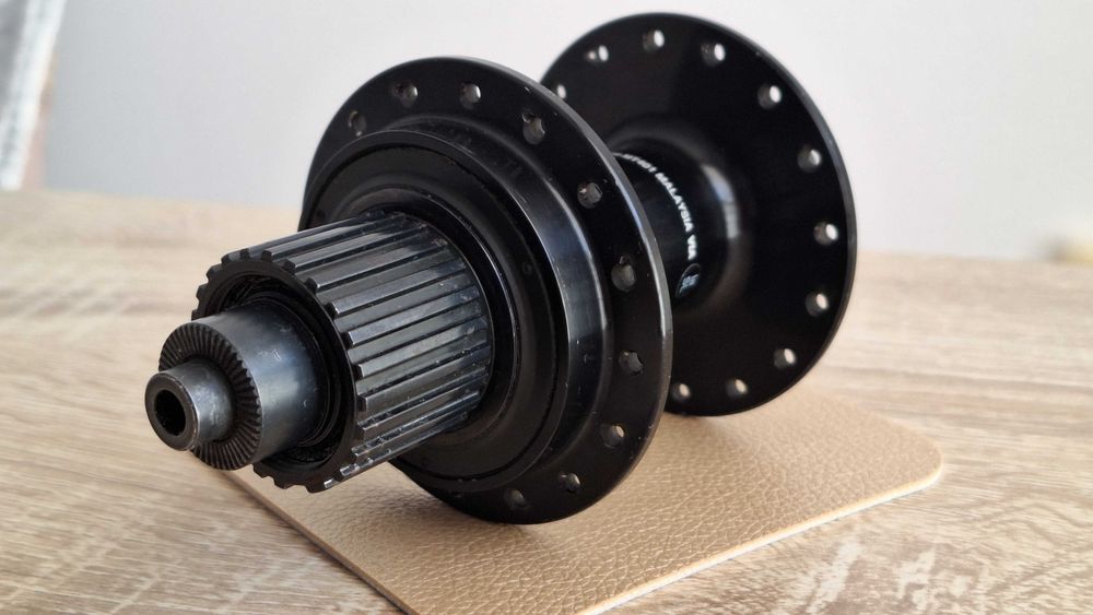 Butuci shimano fh mt 401 si hb m4050