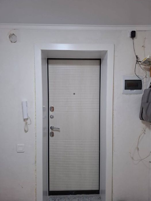 Продаем 2 ком кв