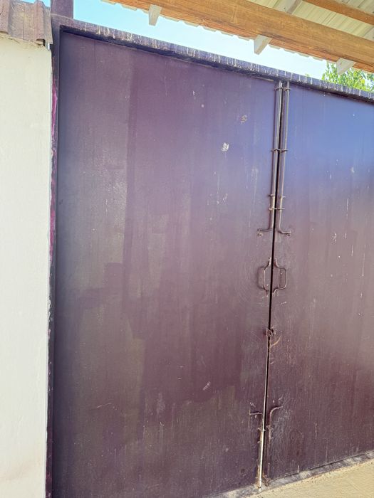 Temir esik ham darwaza satiladi.