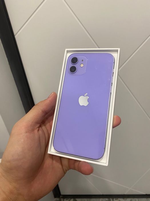 iPhone 12 продаю