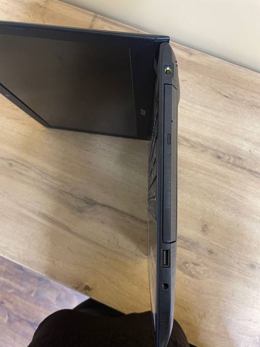 Acer noutbuk sotiladi