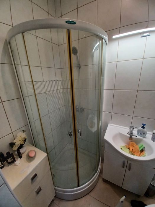Cabina dus Kadda!