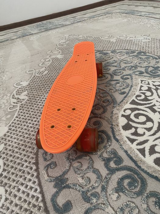 Скейтборд сатылады