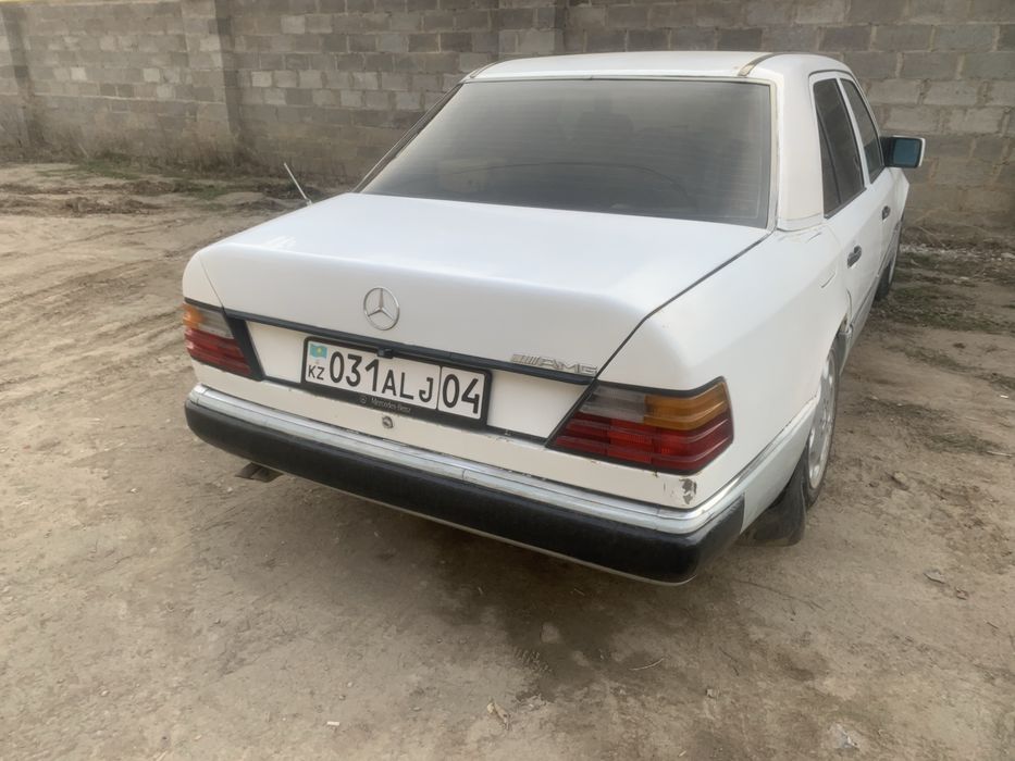 Мерседес бенс 124