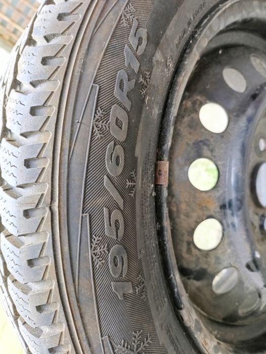 Джанта и гума за Корола