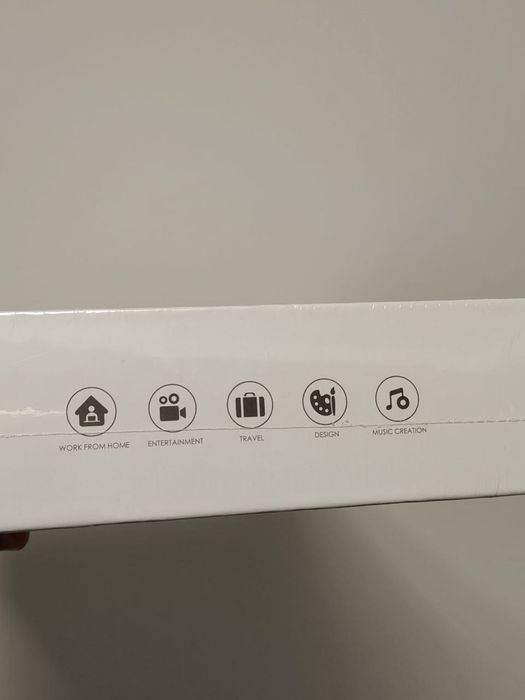 Monitor portabil Uperfect 18.4", 4K 3840x2160, 100% sRGB, 5ms,