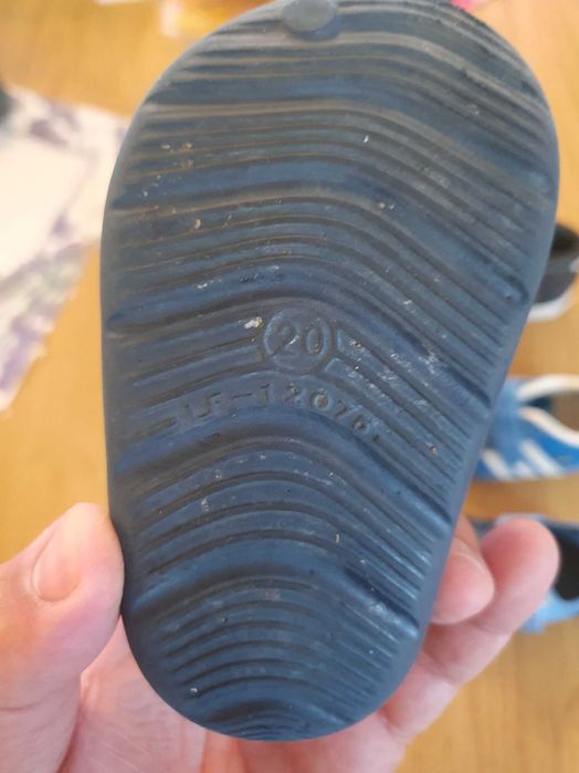 Детски обувки 19-20 номер