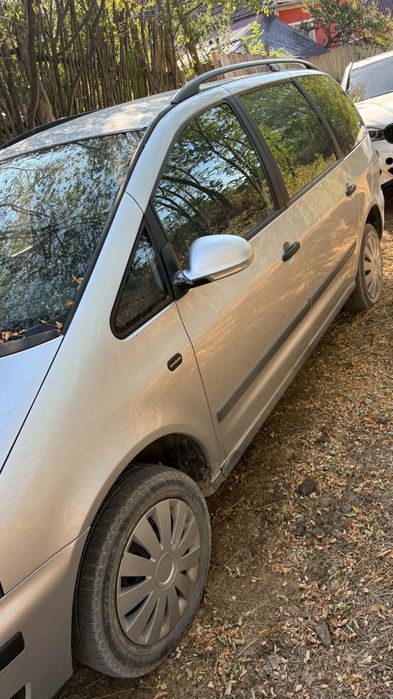 Vw saran de vanzare an stare perfecta