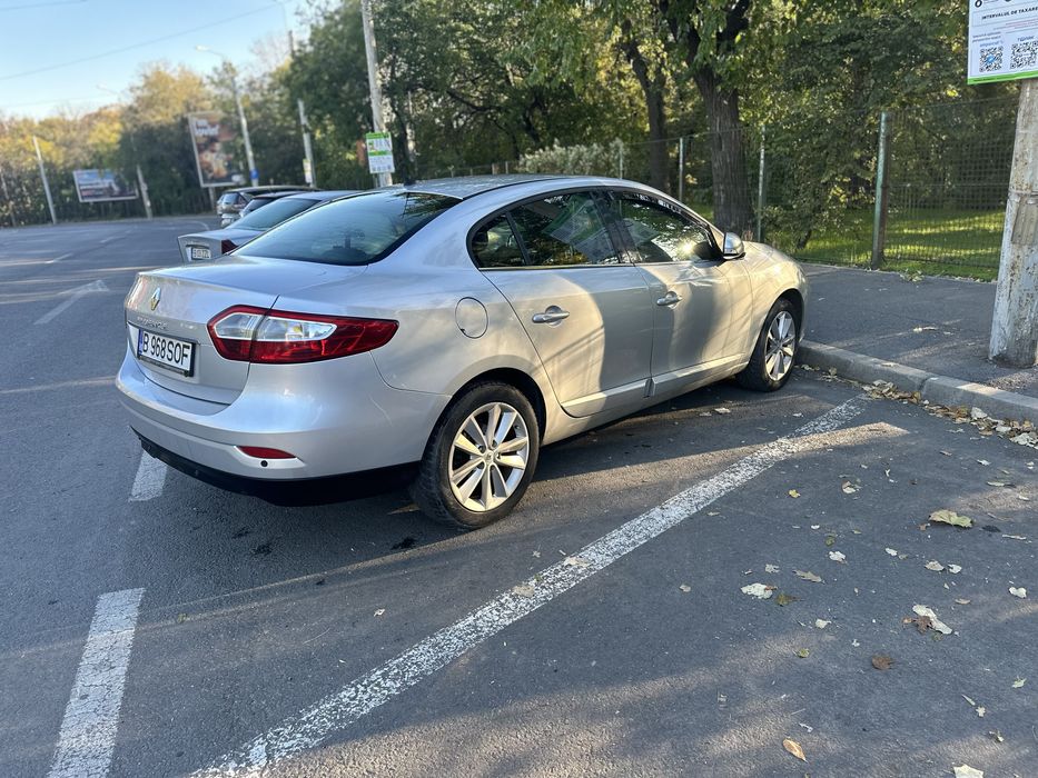 Vand Renault Fluence 2011 automat 2.0  benzina +GPL