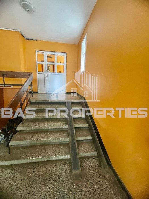 Продава се Четиристаен апартамент в София, Красно село - 100 кв.м за 2600 €/кв.м - Снимка #4