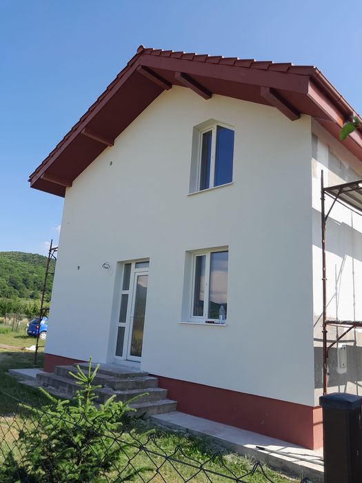 Executam termosistem și finisaje exterioare de calitate