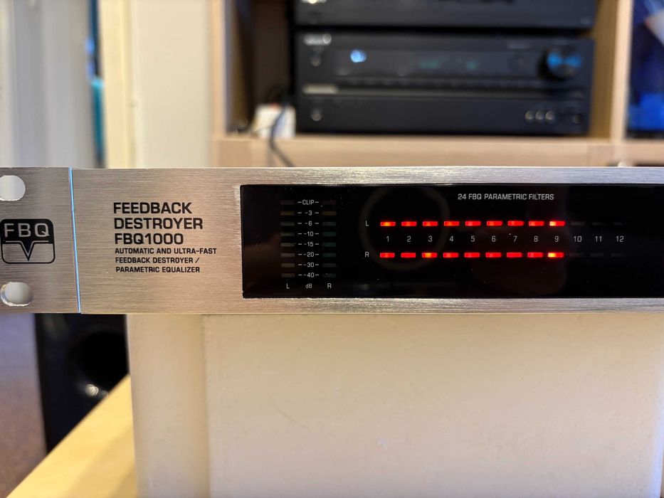 Feedback Destroyer Behringer FBQ1000 impecabil