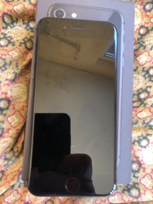 Айфон 8 64гб
