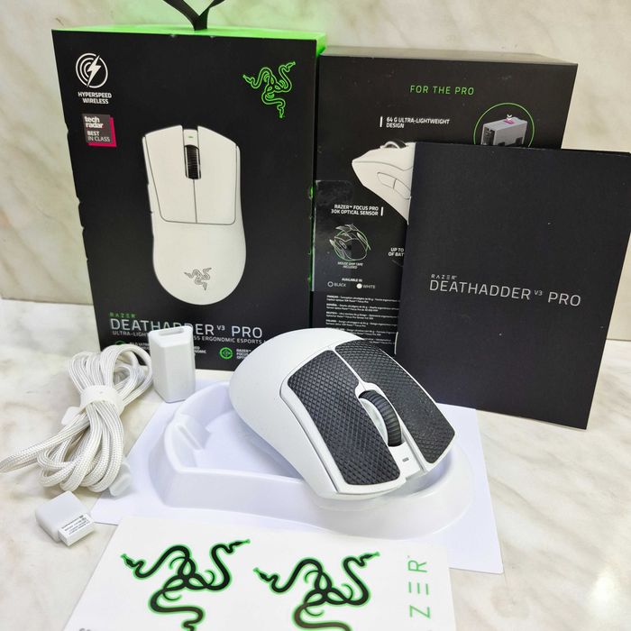 Mouse gaming Razer DeathAdder V3 Pro Alb Zeus Amanet Militari 36709