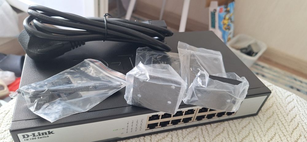 D-Link DES 1016D