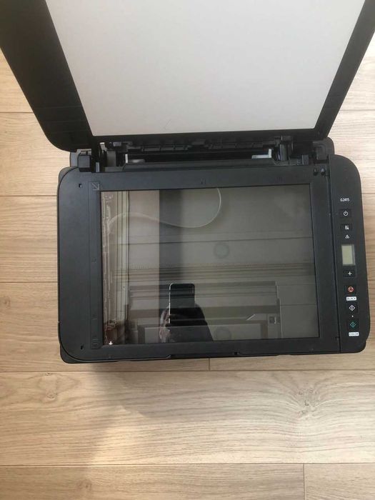 Продается цветной принтер