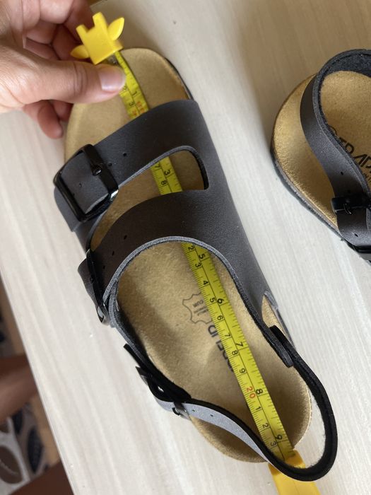 Детски сандали