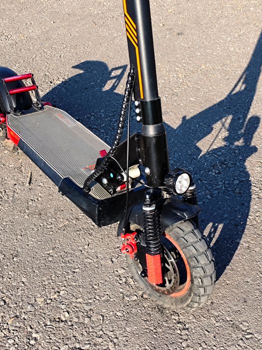 Электросамокат Kugoo kirin m4 pro.