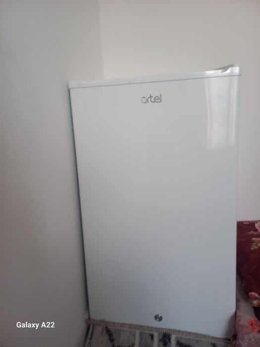 Кир машинка деярли янги 2млн ,  холодильник 1 млн,  шкаф 1300минг соти