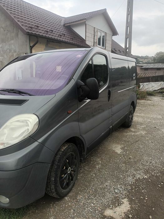 Opel Vivaro 2011