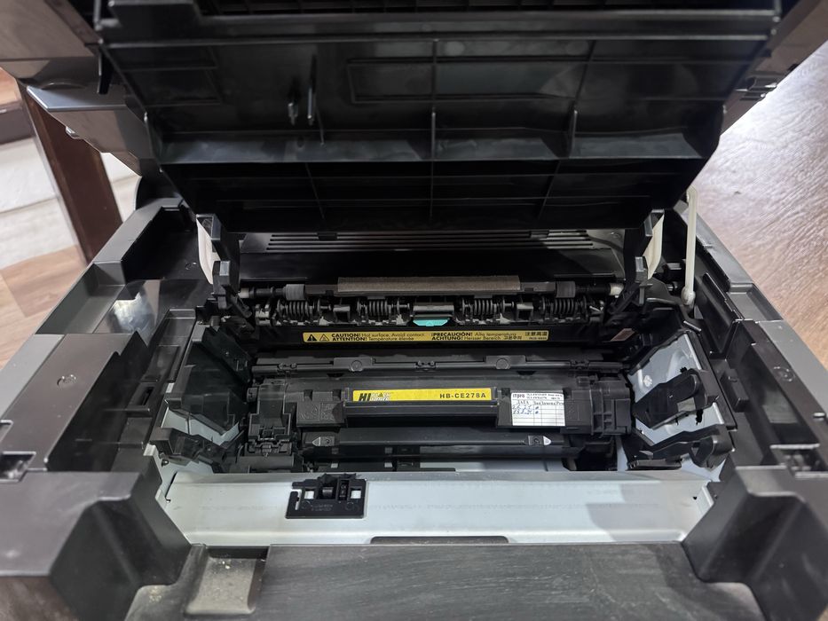 Продам принтер Canon i-SENSYS MF4010