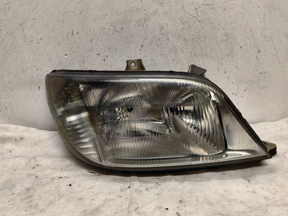 Оригинален фар  Десен  Мерцедес Спринтер  Mercedes Sprinter