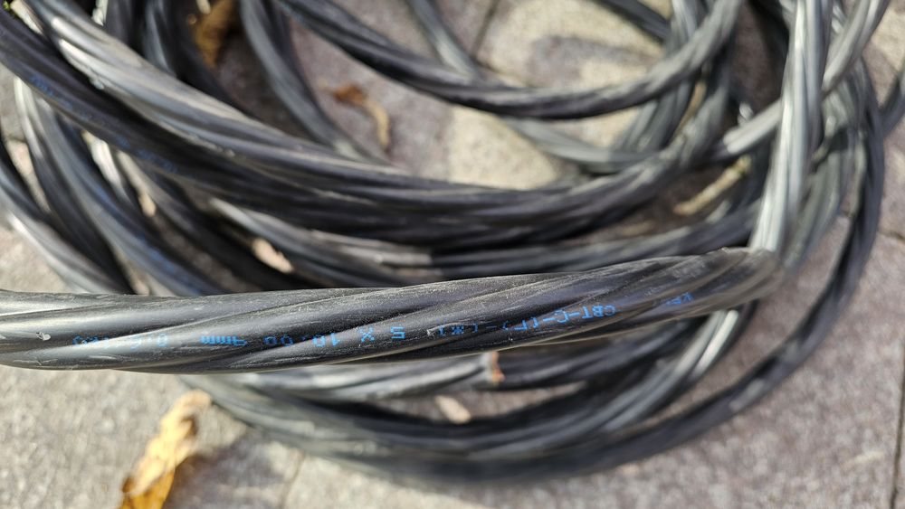 Продавам кабел СВТ-С 5х10 кв.мм, като нов