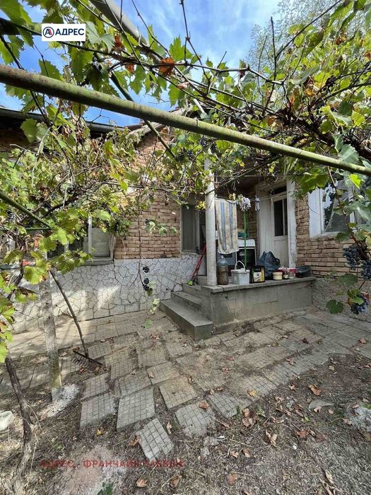 Продава се Къща в с. Бръшляница, Област Плевен - 103 кв.м за 249 €/кв.м - Снимка #1