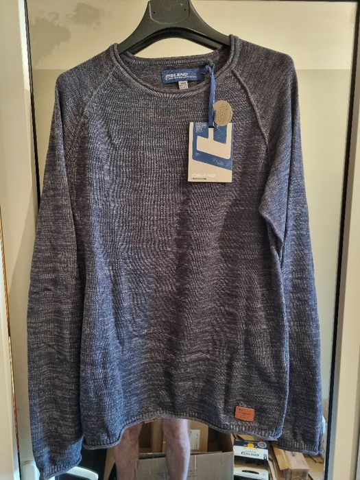 Pulover barbati (bluza) Blend. Marimea M. Nou
