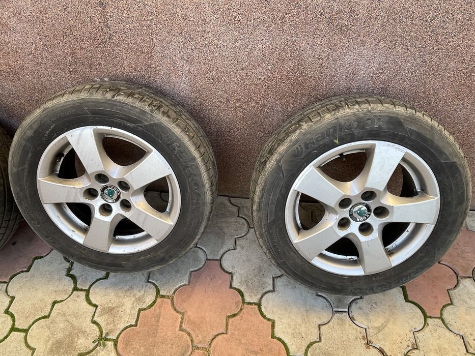 Set Jante aliaj + anvelope vară r14