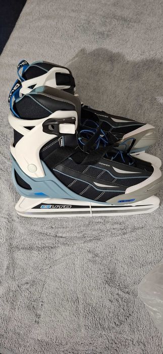 De Vanzare Patine nr 42,perechea 150 de leilei