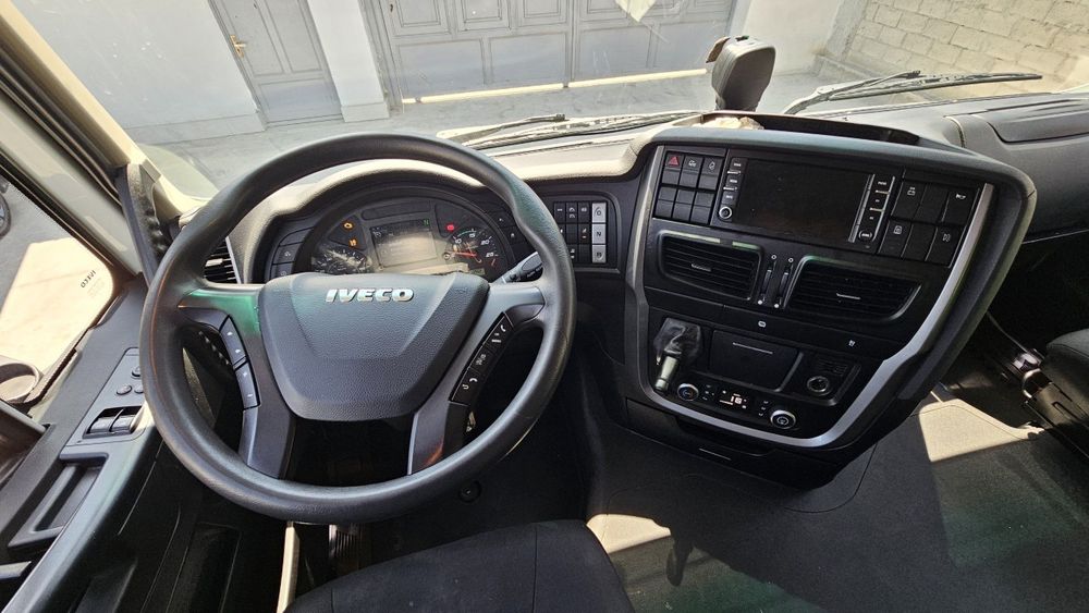 IVECO 460 Сотилади 
 Йили: 2017