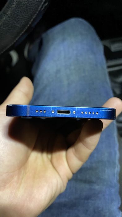 Продам iphone 12