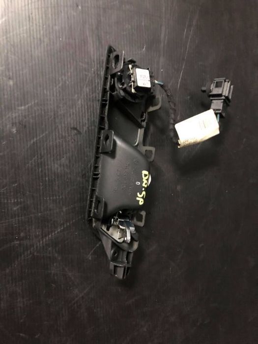 maner usa interior dreapta spate vw passat b6