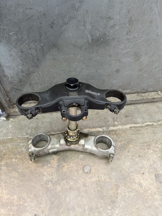 Предница 929/954