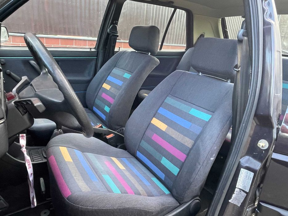 Volkswagen Golf 2