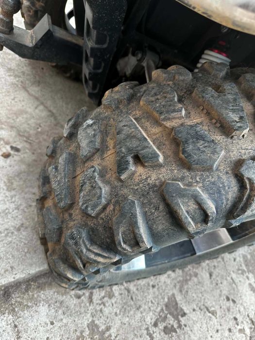 Vând atv cf moto 800