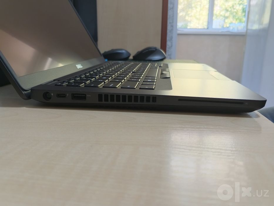 DELL Latitude 5401 14" TouchScreen IPS FHD/CORE i7-9850H/8GB/256GB M.2