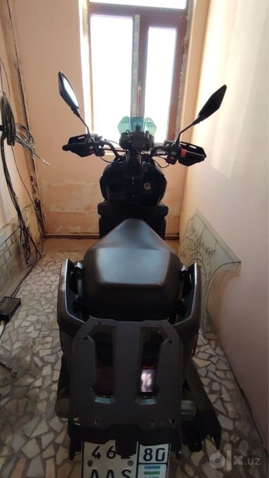 Madeli cavalo sotiladi tank