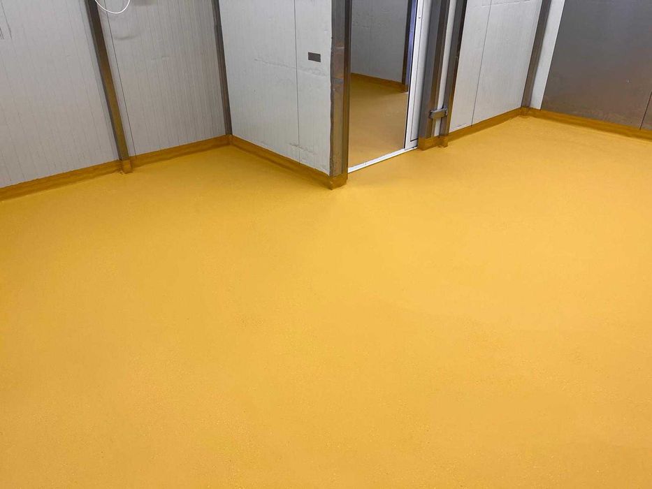 Pardoseala epoxidica/microciment/poliuretanica