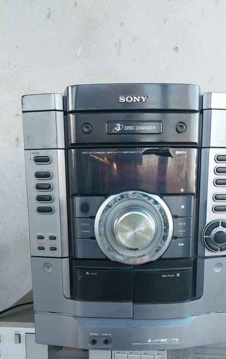 Vand combina sony pentru piese