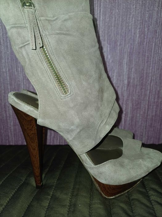 Дамски ботильони