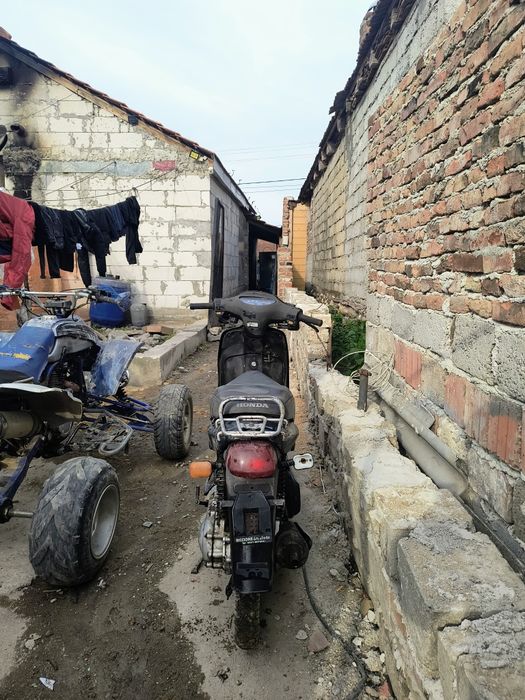 Vând ATV quad 250cc/scuter honda