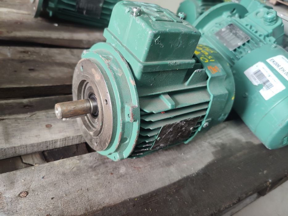 Motor electric trifazat, 0.75kW, 1500rpm, 380V