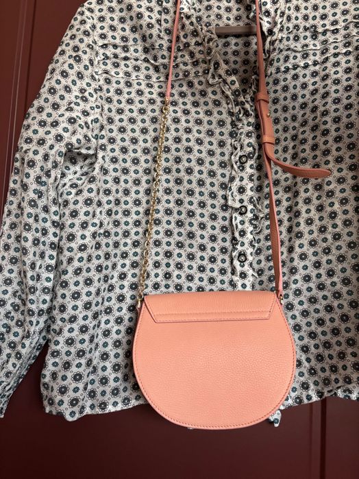 Чанта Furla естествена кожа